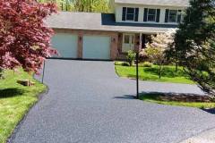 Driveways 2Day in Frederick, MD, has applied a new seal coating for the home